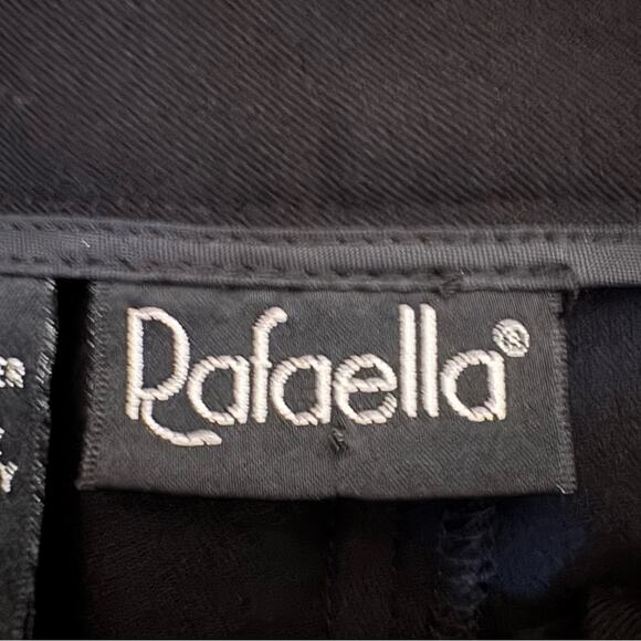 Rafaella black knee length pencil skirt size 12
b3 - Picture 2 of 4